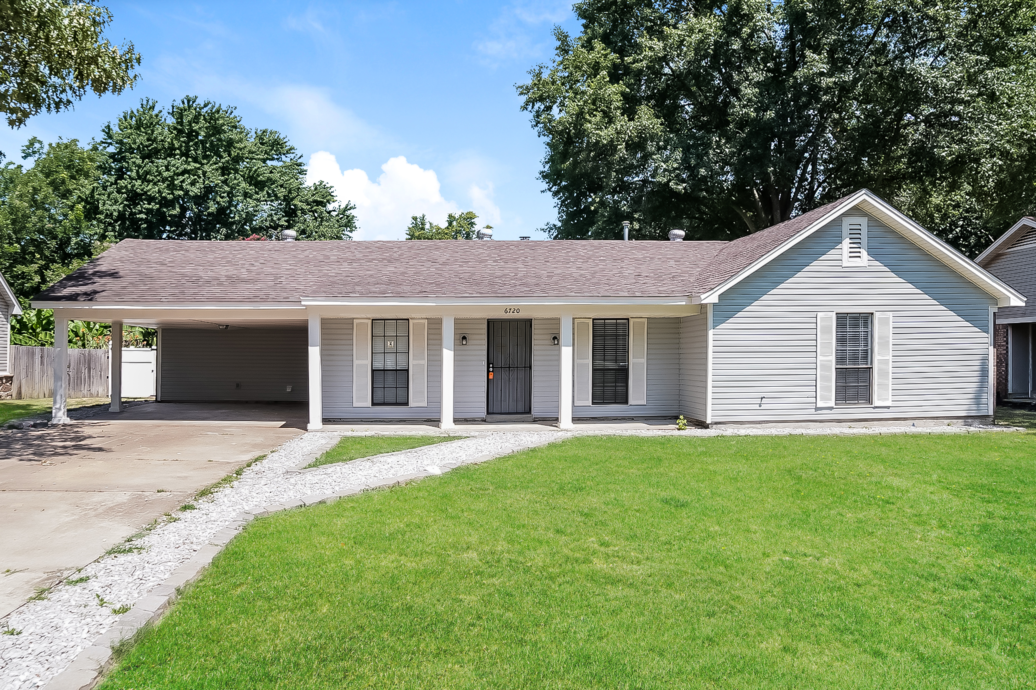 6720 Slash Pine Dr Walls, MS 38680